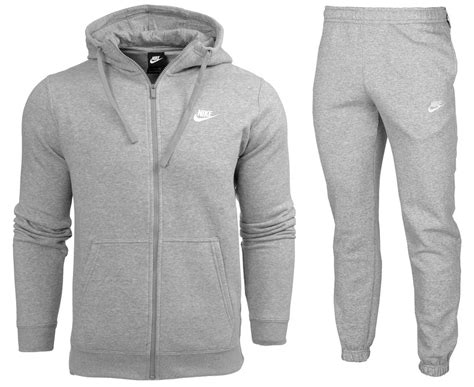 nike jogginganzug baumwolle herren|Trainingsanzüge für Herren .